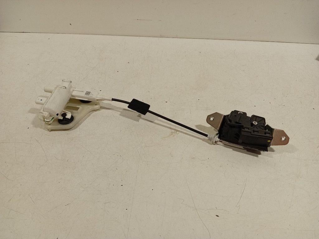 Slot mechaniek kofferdeksel achterklep elektrisch Mercedes-B, Onderdelen@venauto.nl, Van der Ven Autorecycling B.V., Gebruikt