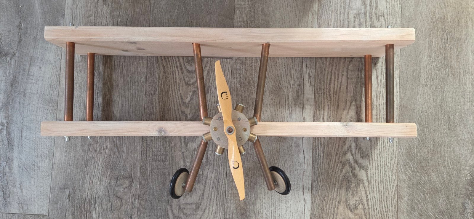 Unieke Vliegtuig Wandplank - Decoratieve Houten Plank, Ophalen, Zo goed als nieuw