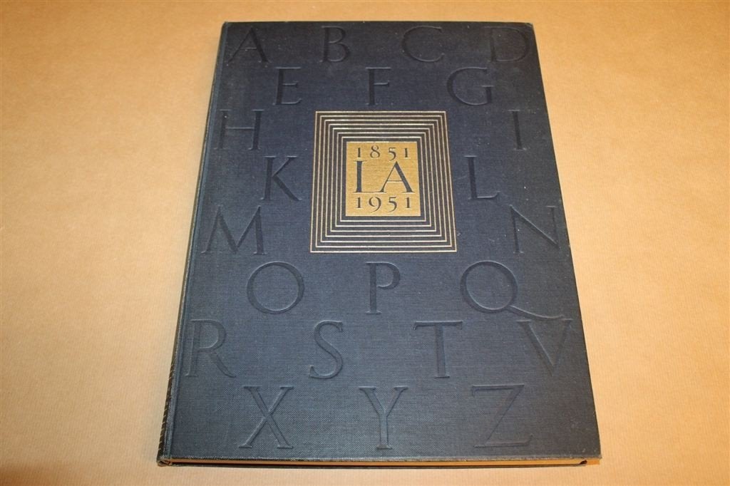 De Letter als Kunstwerk — Typografie & Letterkunst 1951, Ophalen of Verzenden, Gelezen, Fotografen
