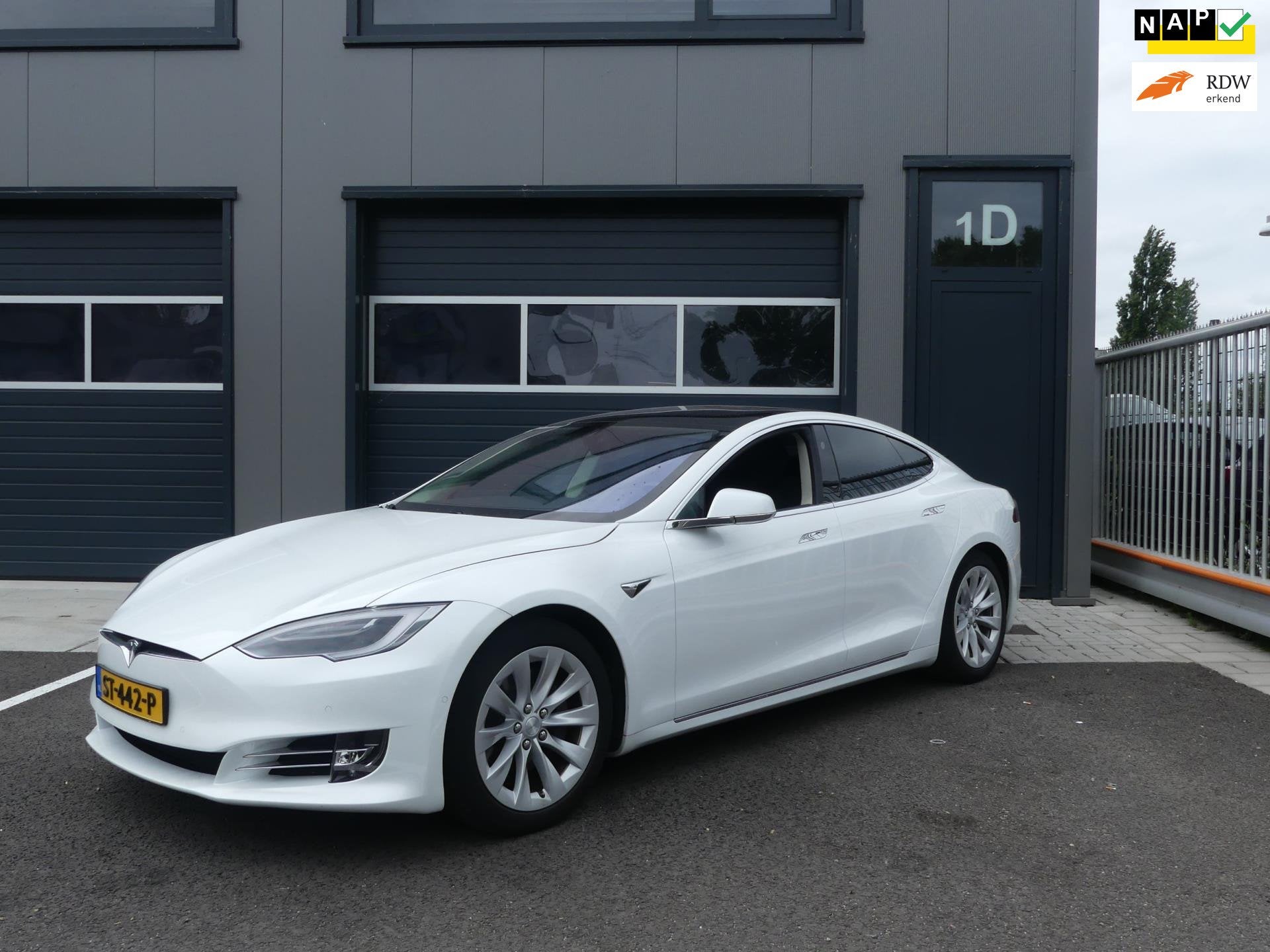 Tesla Model S 75D AWD Autopilot Navigatie Panoramdak Leder X, Auto's, Dealer onderhouden, Gebruikt, Zwart, Wit
