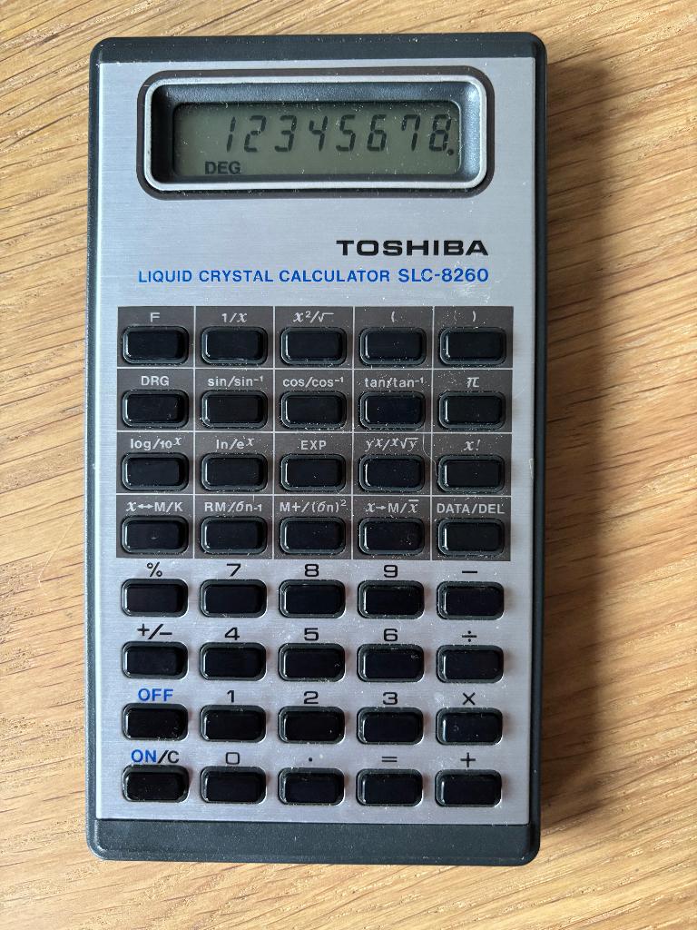 Vintage Toshiba SLC-8260 rekenmachine - collector’s item, Ophalen of Verzenden, Gebruikt
