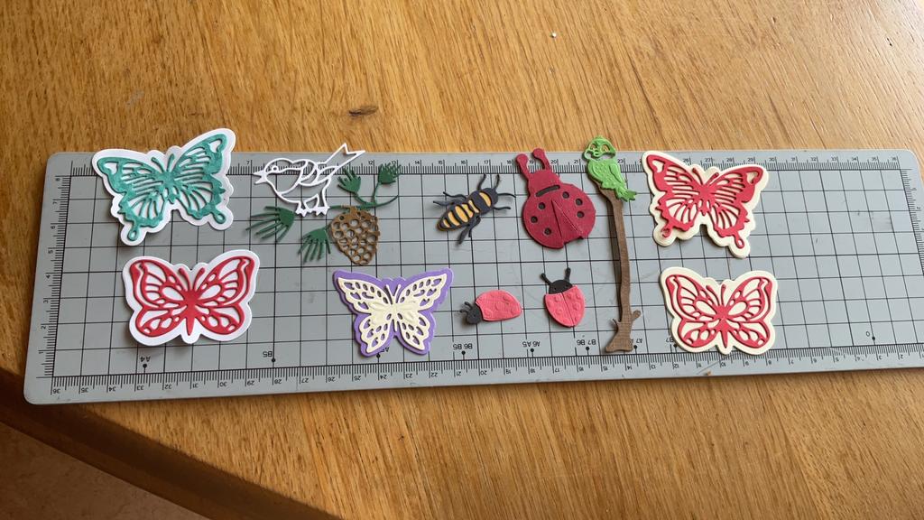 Stansset dieren, allemaal al geplakt, eenmalig, Hobby en Vrije tijd, Kaarten | Zelf maken, Ophalen of Verzenden, Nieuw