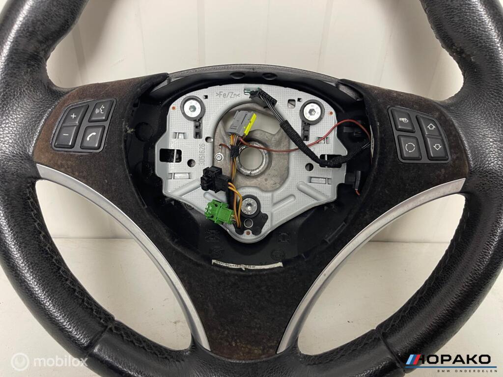 Sportstuur BMW 1 / 3 serie E90 E91 E92 E93 E81 E82 E87 E88, Auto-onderdelen, Gebruikt, Einsteinlaan 5 rijswijk, Bmw, Ophalen of Verzenden