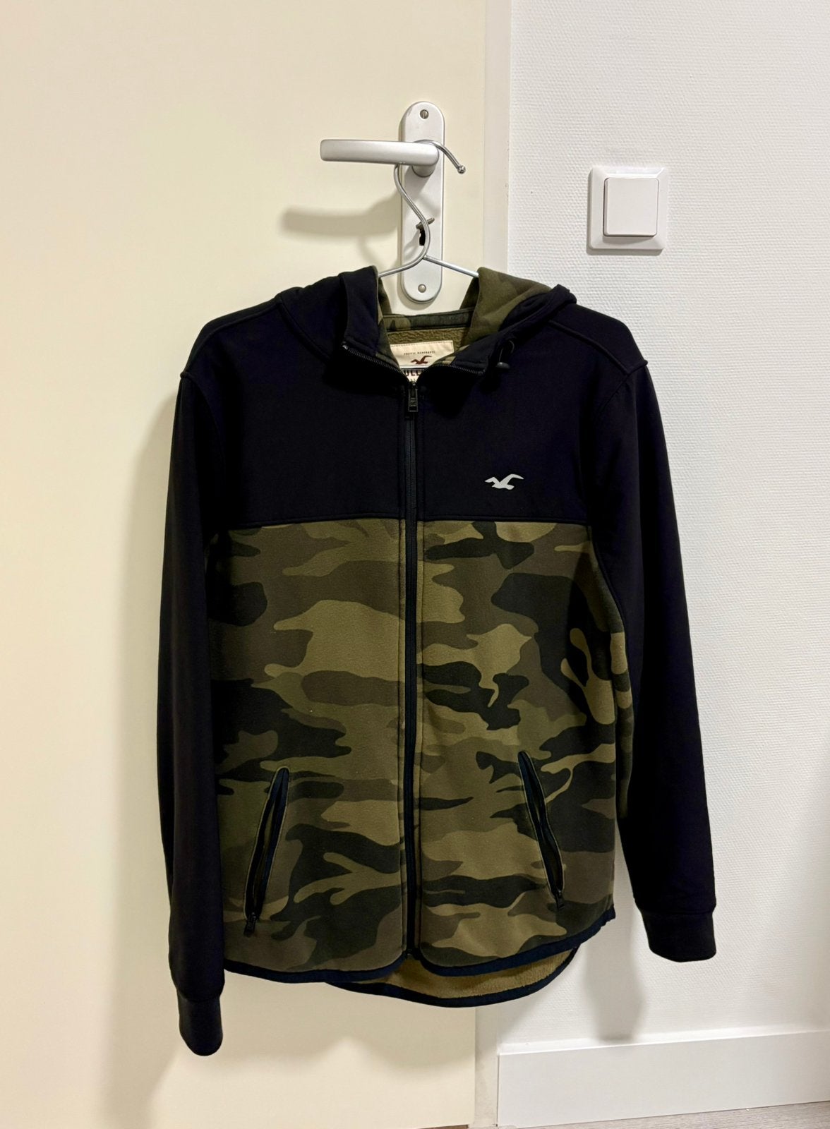 Hollister autumn / winter jacket, Ophalen of Verzenden, Zo goed als nieuw