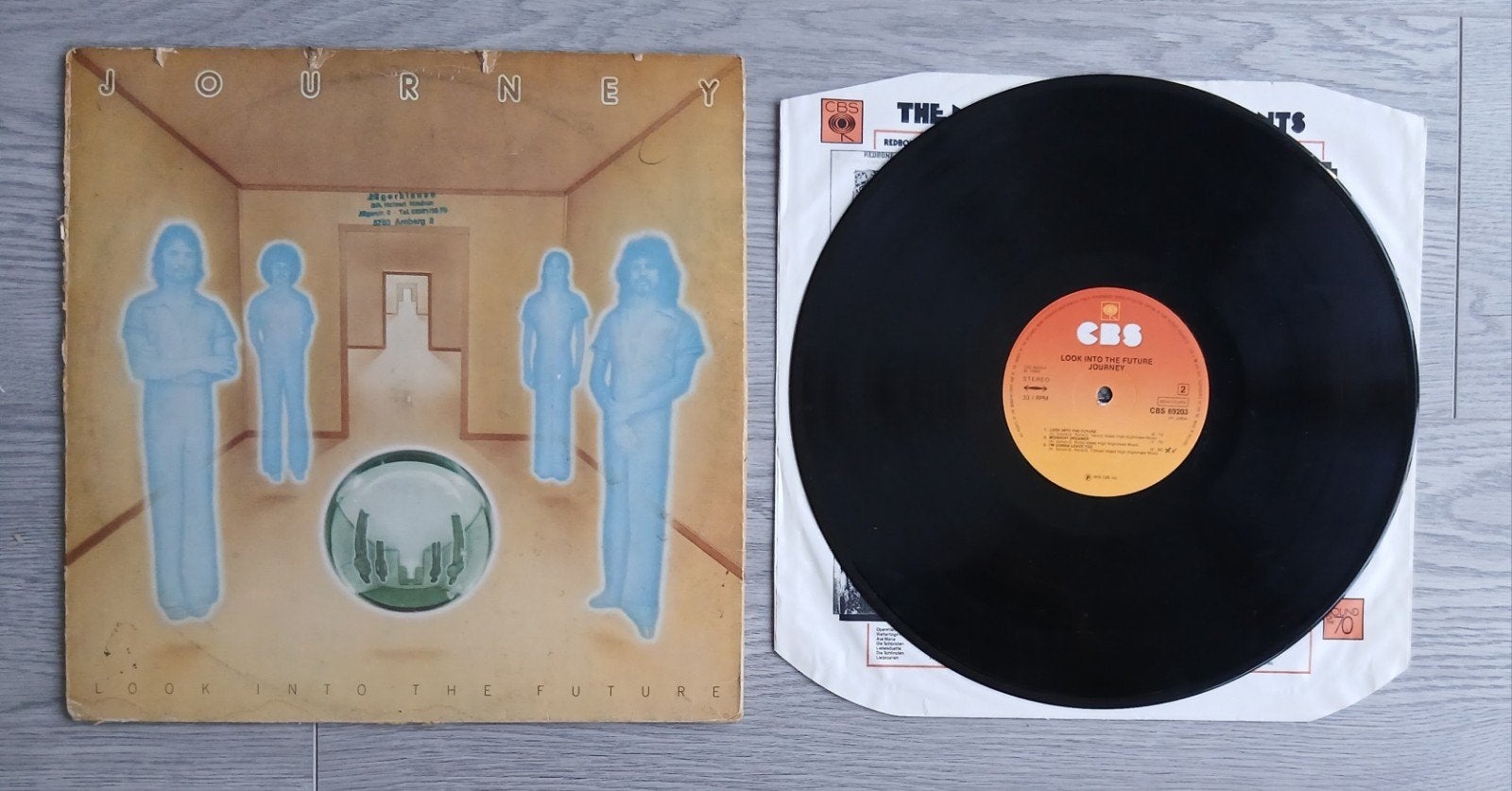 Journey Look Into The Future Vinyl LP, Cd's en Dvd's, Ophalen of Verzenden, Zo goed als nieuw, 12 inch, Poprock