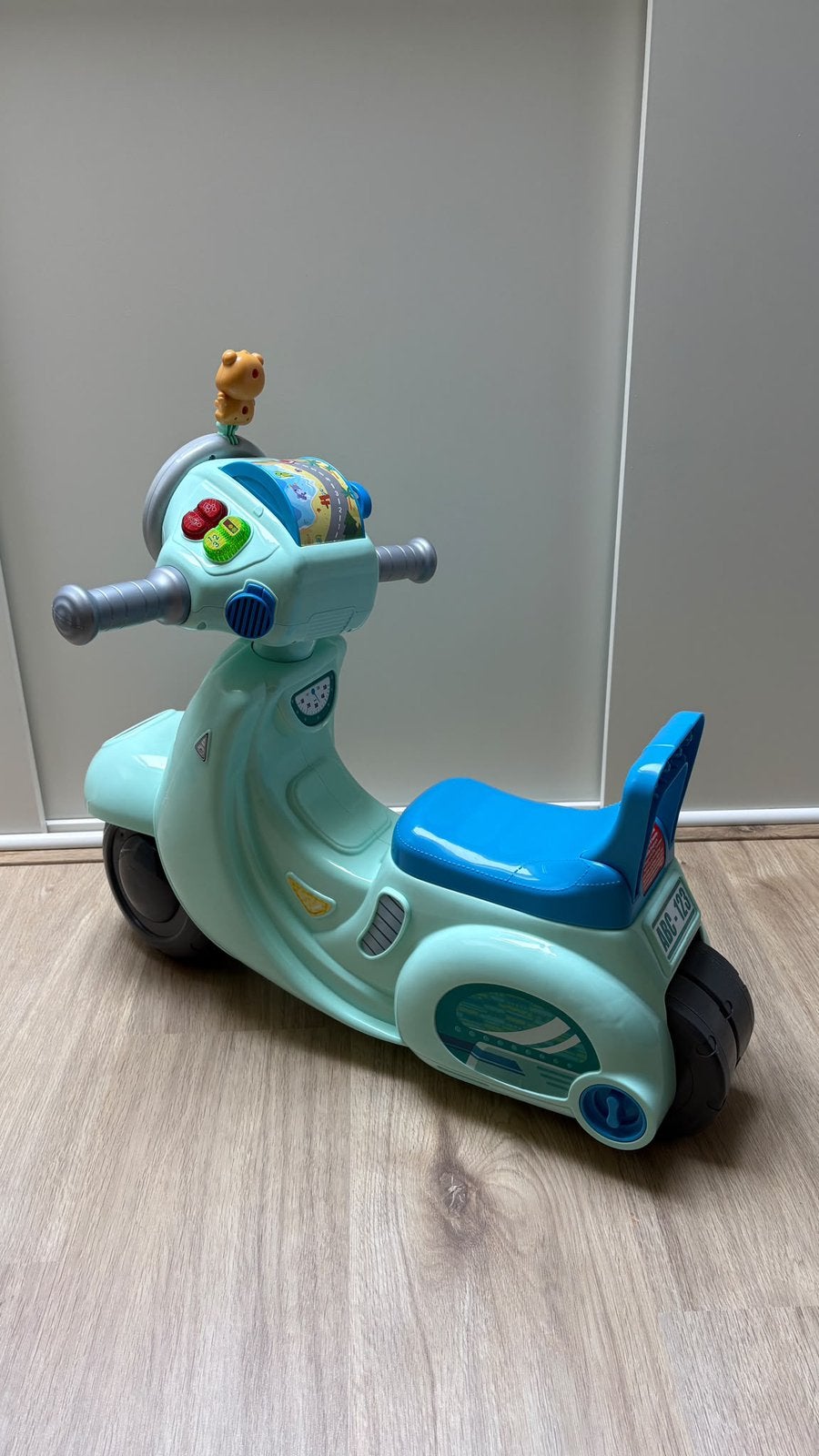 Vtech scooter in zeer nette staat, Kinderen en Baby's, Ophalen, Zo goed als nieuw