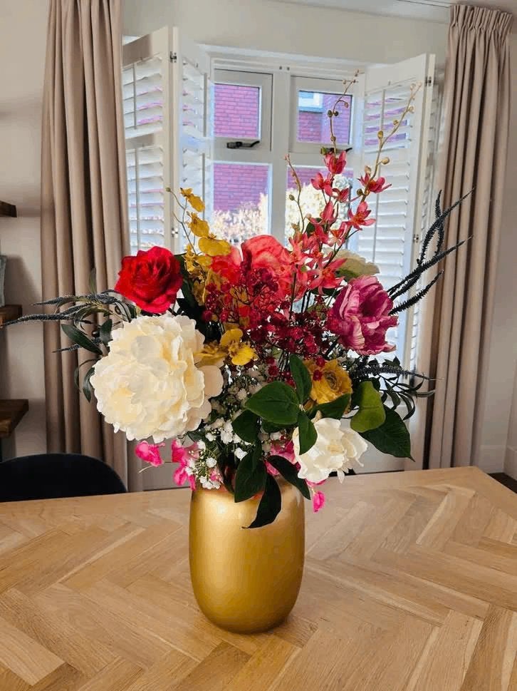 Nieuw kunstbloemenboeket ter waarde van €170 voor €60, Huis en Inrichting, Woonaccessoires | Kunstplanten en Kunstbloemen, Binnen