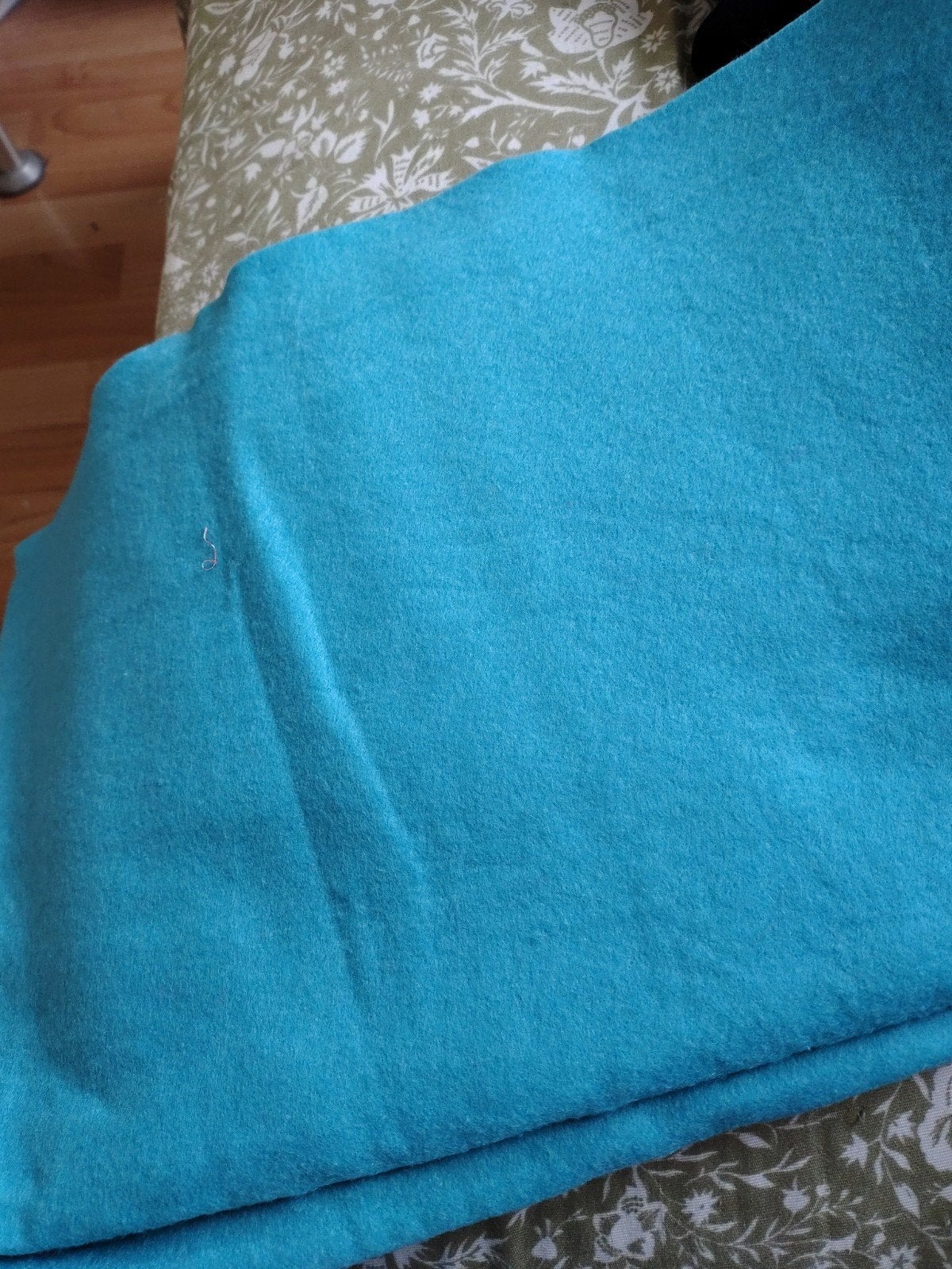 vilt, Nieuw, Ophalen of Verzenden, Natuurlijk materiaal, Blauw