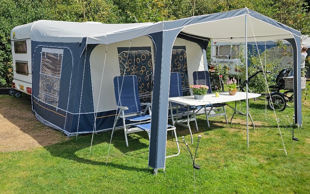Vakantieklaar! Delta 3900TK caravan overcomleet met tent., Standaardzit, 750 - 1000 kg, Particulier, Luifel