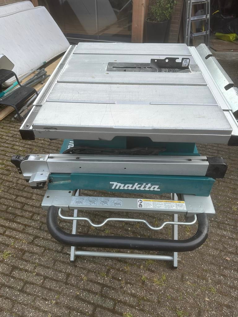 Makita Tafelzaag - Krachtige en Nauwkeurige Zaag, Gebruikt, Cirkelzaag, 70 mm of meer, Ophalen of Verzenden