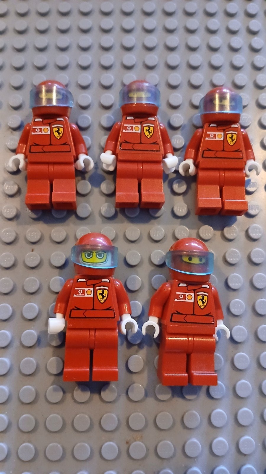 5 Lego Formule 1 Ferrari Minifiguren - Coureurs, Lego, Ophalen of Verzenden, Zo goed als nieuw, Minifiguur