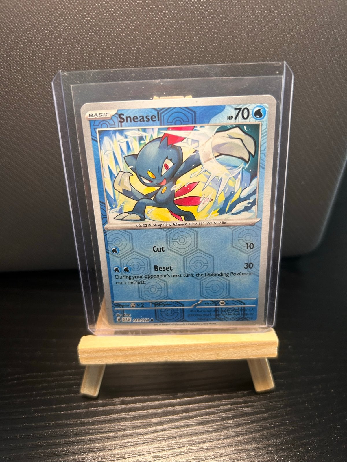 Pokémon Kaart Sneasel (NM) - Inclusief Sleeve & Toploader, Ophalen of Verzenden, Zo goed als nieuw, Losse kaart