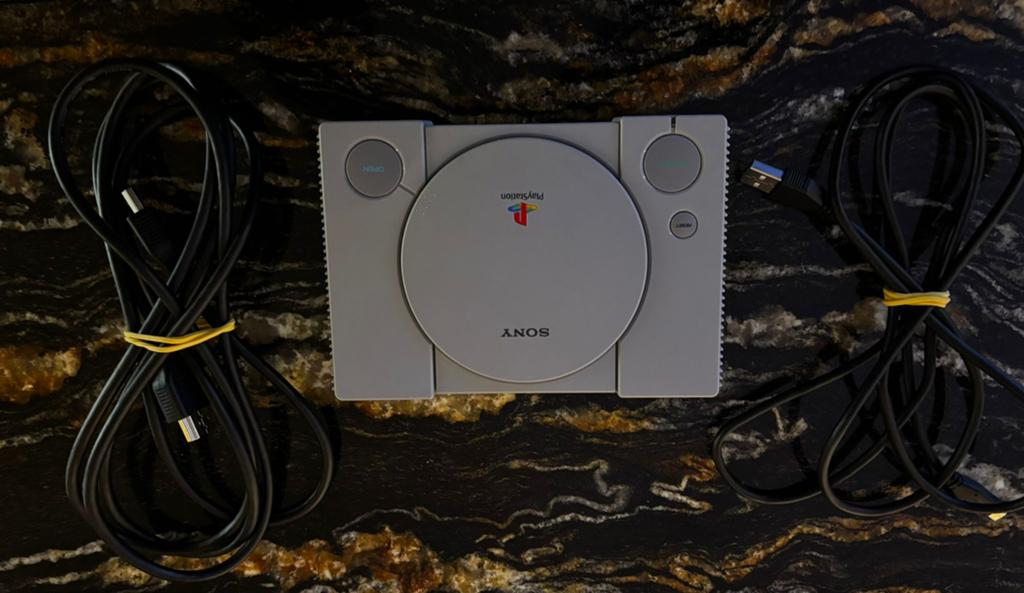 Playstation classic mini, Ophalen, Zo goed als nieuw