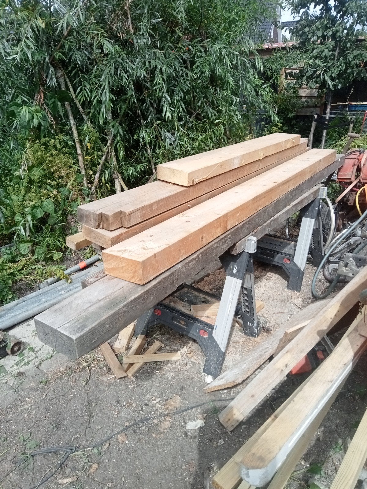 Diverse partij hout: balken, underlayment, hardhout, Gebruikt, Overige typen, Ophalen of Verzenden, Overige houtsoorten