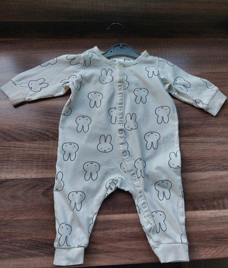 H&M Nijntje boxpakje maat 68 z.g.a.n., Kinderen en Baby's, Babykleding | Maat 68, Zo goed als nieuw, Jongetje of Meisje, Pakje