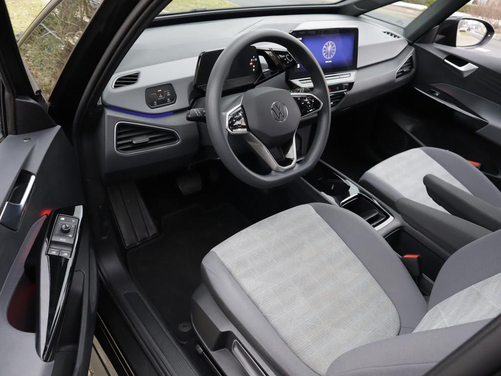 Volkswagen ID.3 Pure 45 kWh 1e-Eig. & Dealer-Onderh BOVAG-Ga, Auto's, Automaat, Gebruikt, 375 min, ID.3