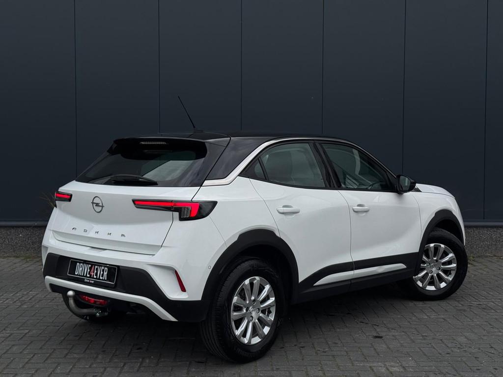 Opel MOKKA 1.2 Business Elegance TREKHAAK APPLE CARPLAY PDC, Voorwielaandrijving, Gebruikt, 1199 cc, Met garantie (alle)