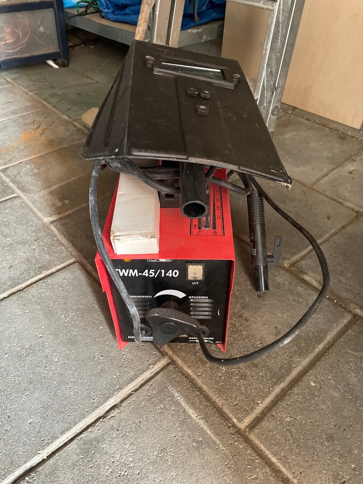 TWM-45/140 Elektroden Lasapparaat (230V/140A)met lasmasker, Ophalen, Gebruikt, 150 tot 250 ampère, Elektroden
