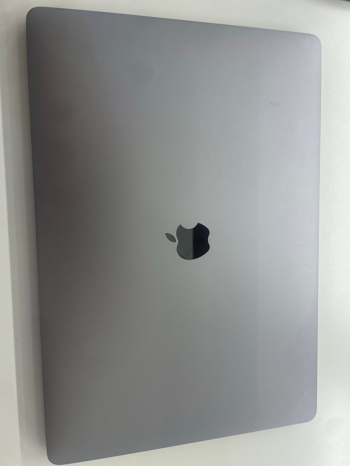 MacBook Pro 15 inch - Zo goed als nieuw, MacBook Pro, 2 tot 3 Ghz, 8 GB, 512 GB