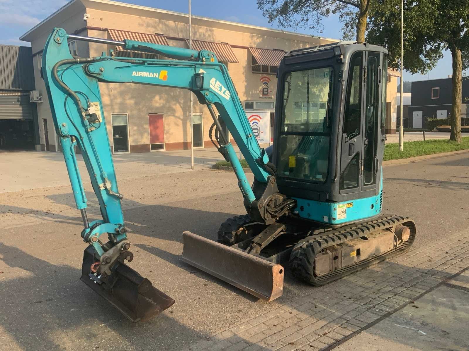 2007 Airman AX30U-4 Minigraafmachine, Zakelijke goederen, Machines en Bouw | Kranen en Graafmachines, Graafmachine