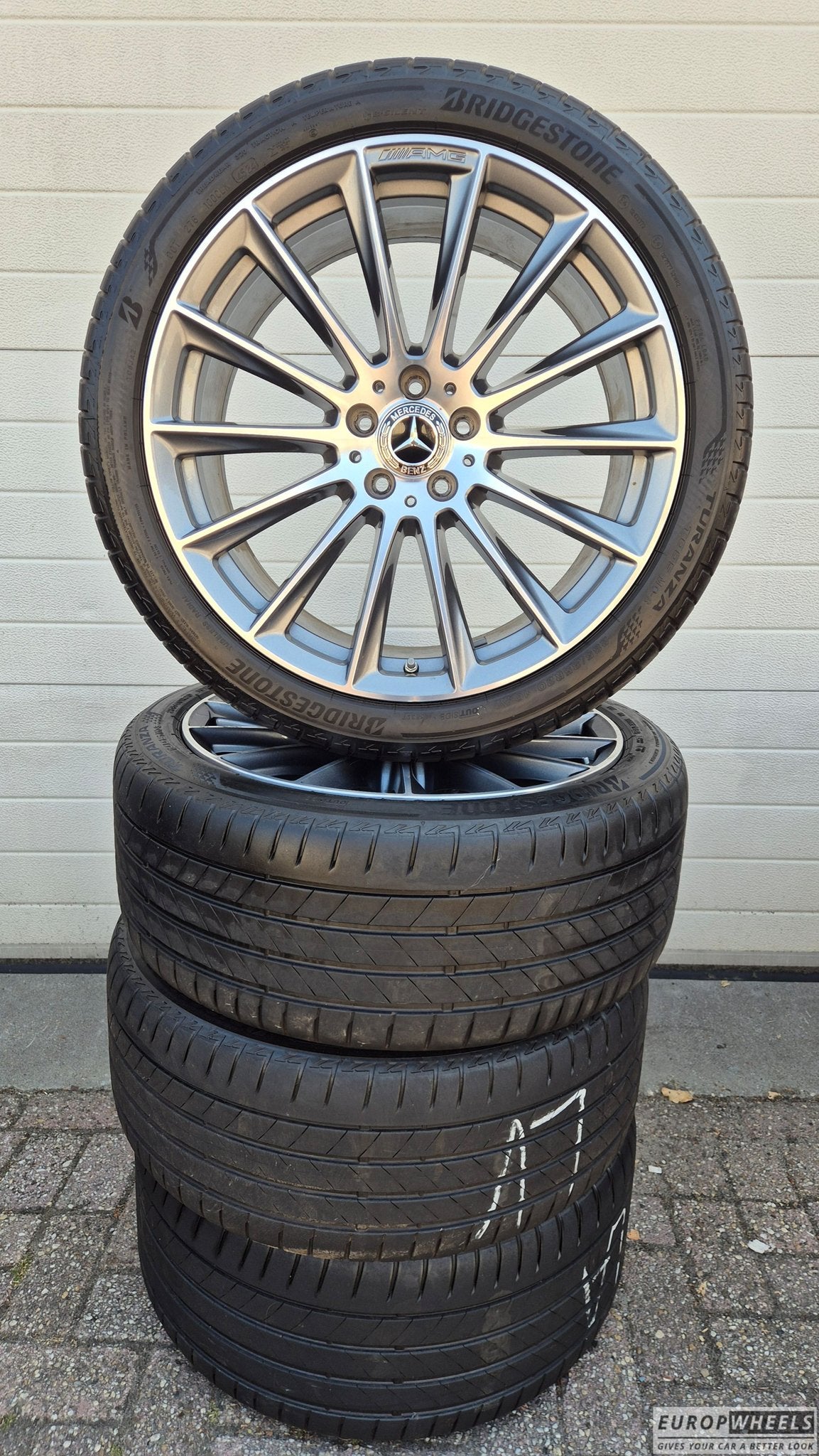 20 inch Mercedes S Klasse W223 AMG velgen zomerbanden