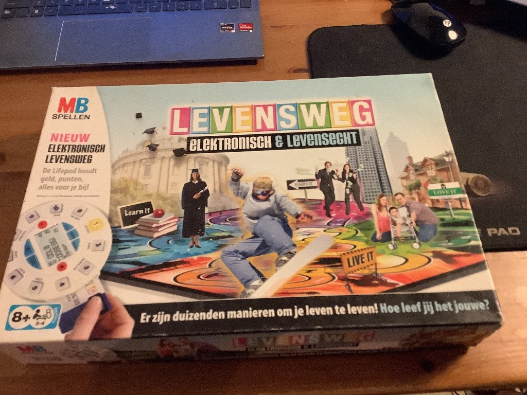 Levensweg, elektronisch & Levensecht. Gebruikt. MB spellen, Hobby en Vrije tijd, Een of twee spelers, Ophalen of Verzenden, Gebruikt
