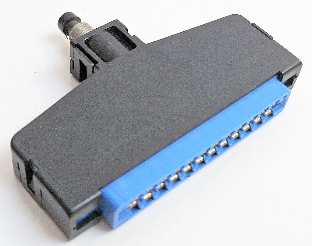 Commodore 64 Reset Switch / Resetknop voor User Port, Computers en Software, Vintage Computers, Ophalen of Verzenden, Commodore C 64