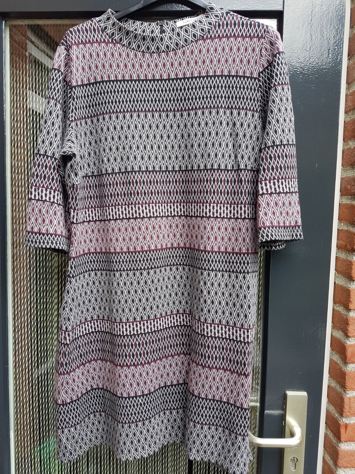 Betty Barclay jurk mt 46, Kleding | Dames, Ophalen of Verzenden, Zo goed als nieuw, Maat 46/48 (XL) of groter, Knielengte