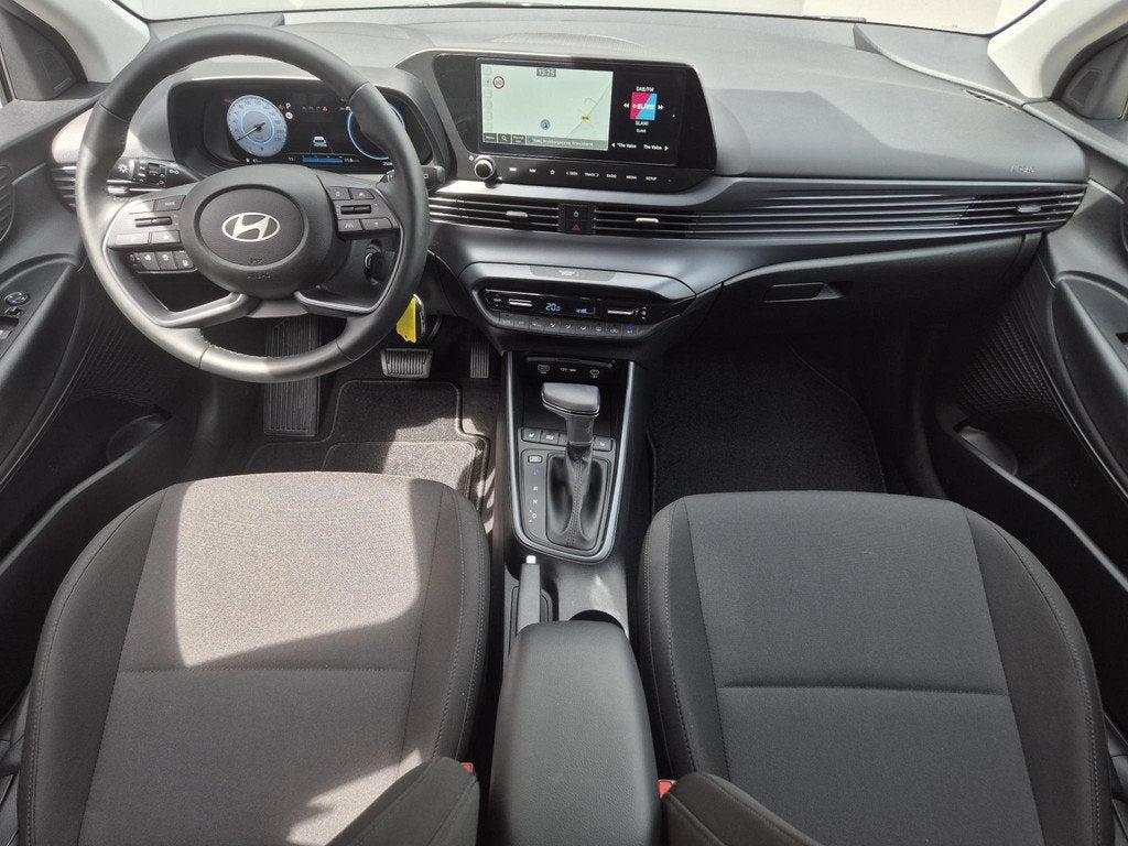 Hyundai i20 1.0 T-GDI Premium / Fabrieksgarantie tot 03-2030, Auto's, Hyundai, Gebruikt, Euro 6, Automatische klimaatregeling