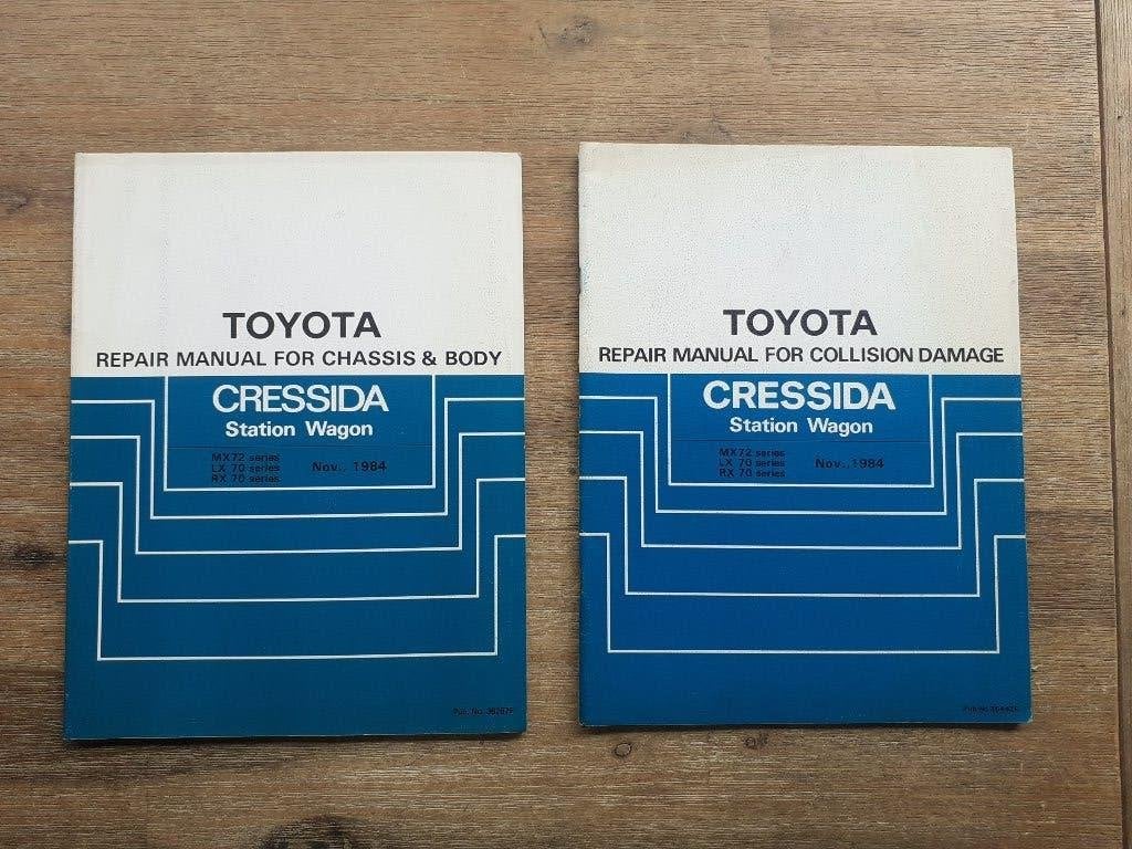 2 Originele WERKPLAATSHANDBOEKEN voor TOYOTA CRESSIDA WAGON, Auto diversen, Verzenden