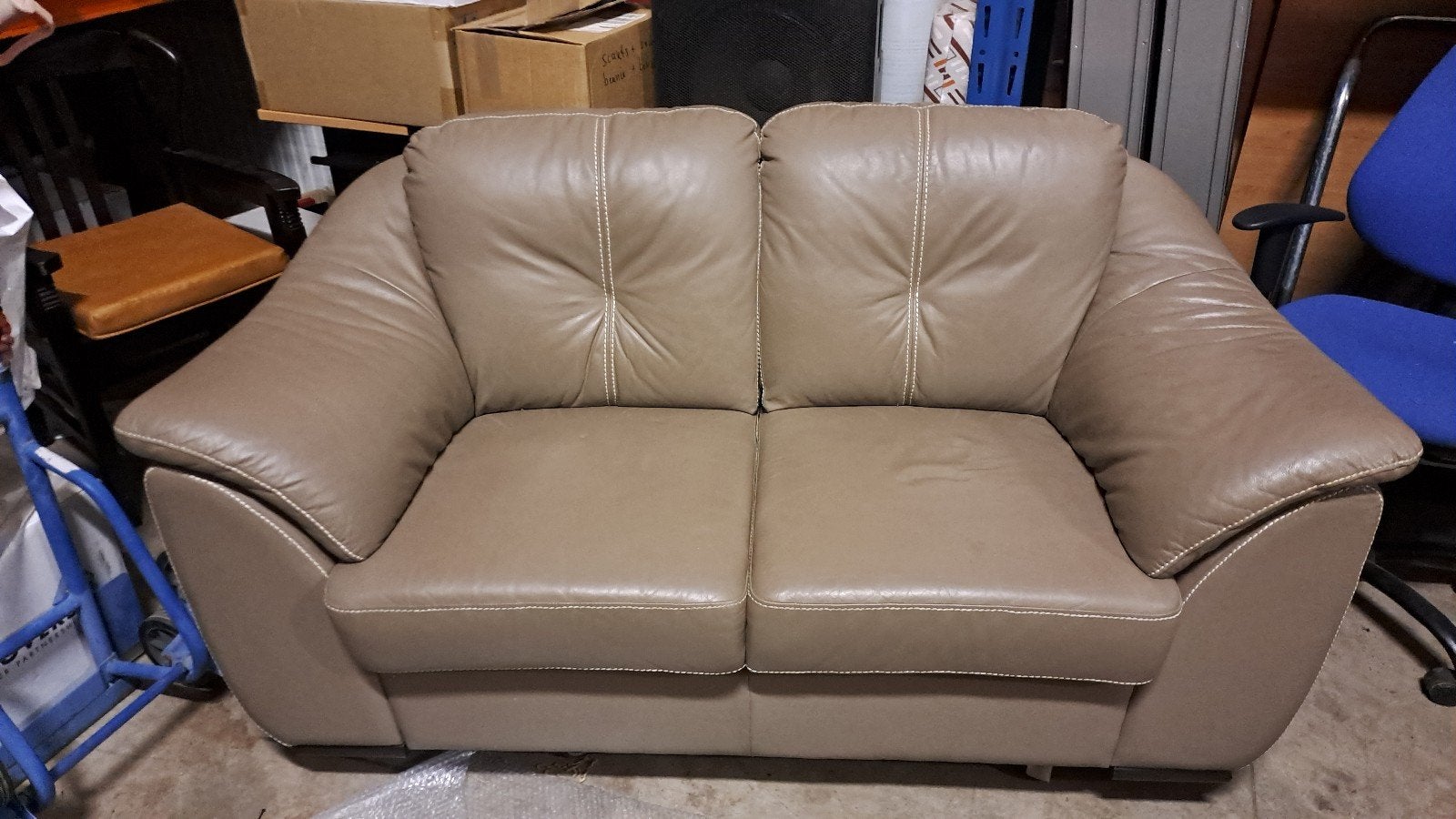 lederen 2 zitsbank beige 170 breed, 150 tot 200 cm, Tweepersoons, Ophalen of Verzenden, Leer