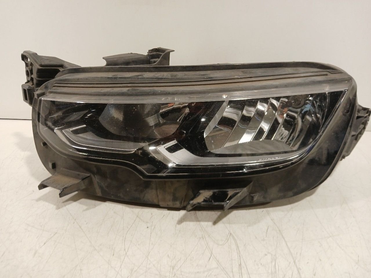 Koplamp links Citroën C5, Onderdelen@venauto.nl, Van der Ven Autorecycling B.V., Gebruikt, Ettenseweg 76, 4706 PB Roosendaal, The Netherlands