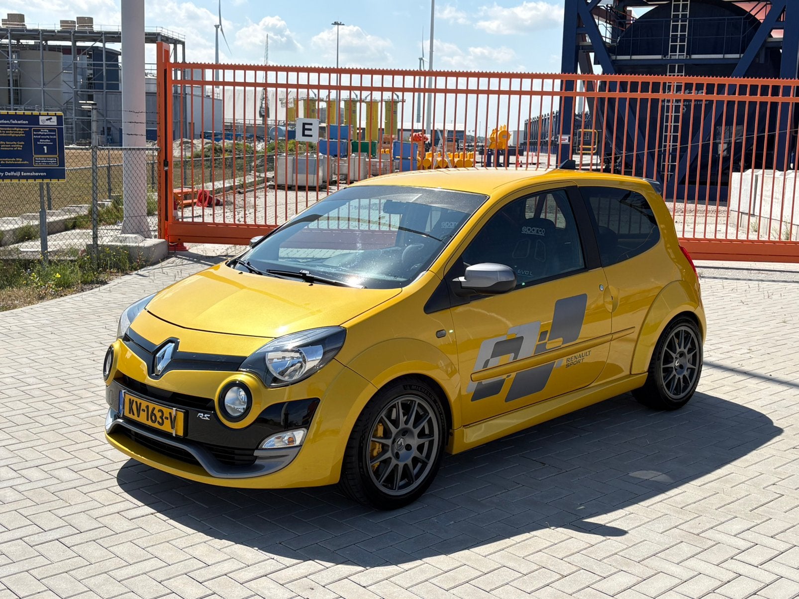 Renault Twingo RS | 2013 | Jaune sirius, Auto's, Renault, Particulier, Twingo, Benzine, E, Hatchback, Handgeschakeld, Geïmporteerd