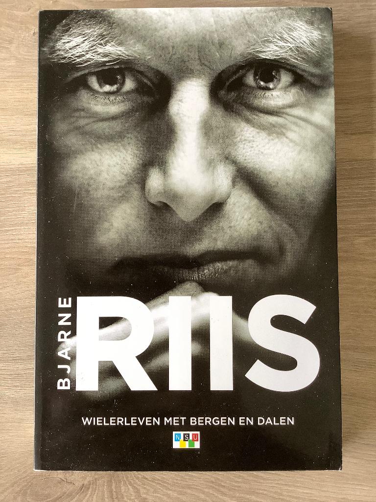 Bjarne Riis wielerleven met bergen en dalen, Lopen en Fietsen, Ophalen of Verzenden, Zo goed als nieuw, Bjarne Riis