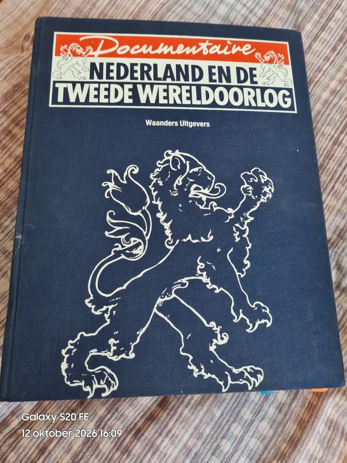 Documentaire Nederland en de Tweede Wereldoorlog, zijn 2 boe, Boeken, Tweede Wereldoorlog, Waanders Uitgevers, Ophalen of Verzenden