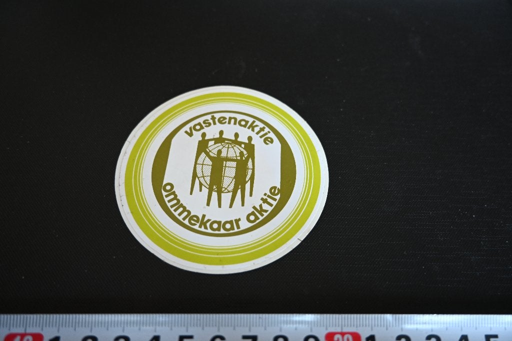 sticker vastenaktie Ommekaar aktie, Ophalen of Verzenden, Zo goed als nieuw