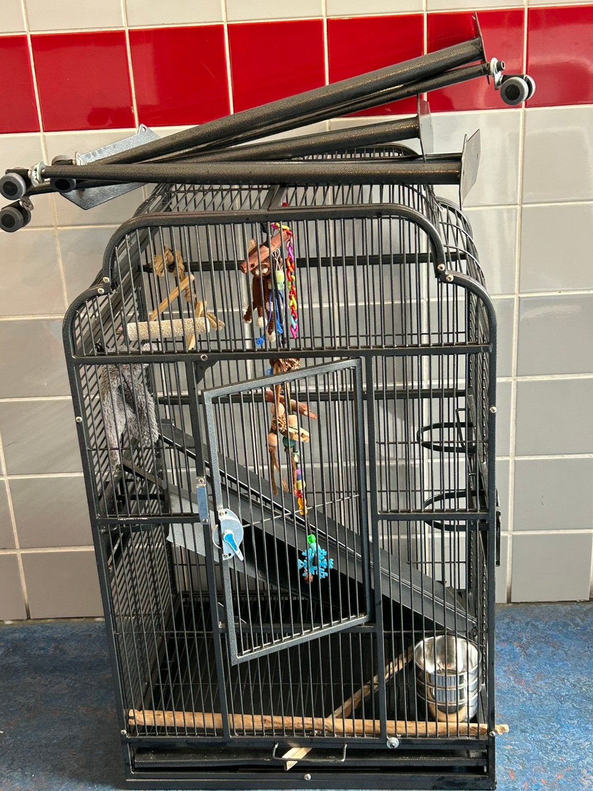 compleet kooi, Dieren en Toebehoren, Ophalen, Zo goed als nieuw, Metaal, Vogelkooi