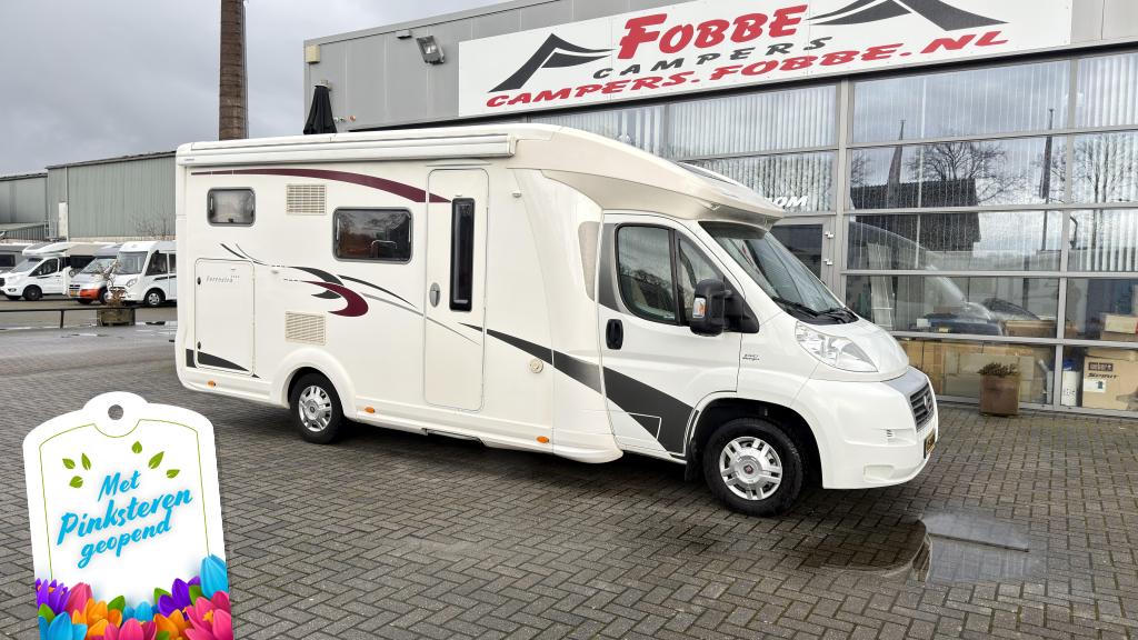 Mooi en Compleet De Euramobil Terrestra 690Hb '2014 150PK, Caravans en Kamperen, Campers, Fiat, Koelkast, Bedrijf, Luifel