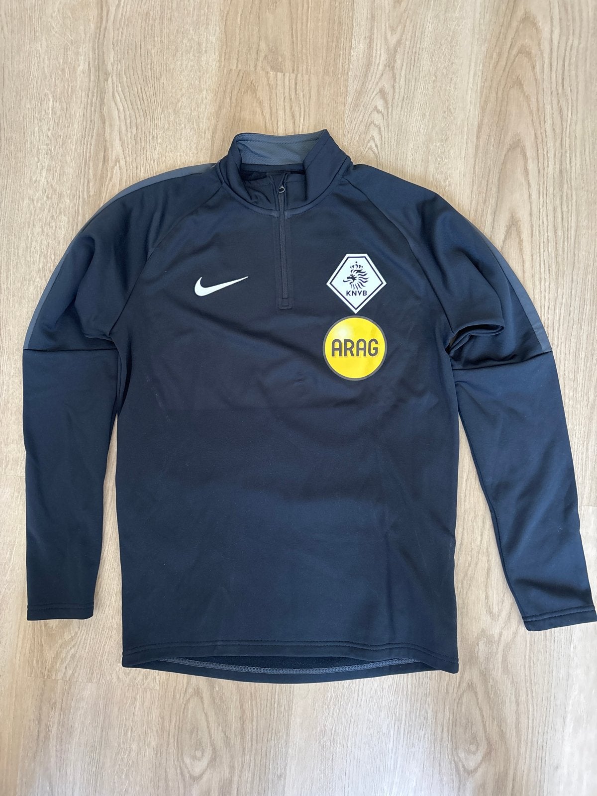 Nike KNVB Scheidsrechter Trainingstrui Maat S, Zwart, Ophalen of Verzenden, Zo goed als nieuw, Voetbal