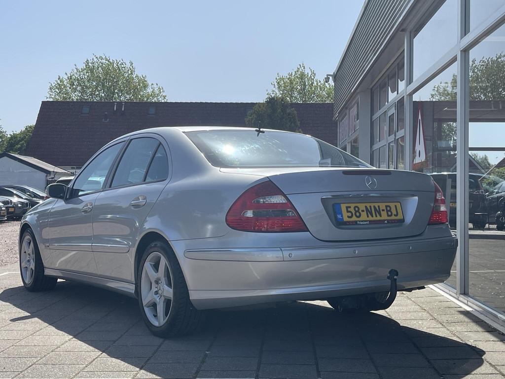 Mercedes-Benz E-klasse 240 Avantgarde V6 / Youngtimer / Lede, Auto's, Automaat, Achterwielaandrijving, Gebruikt, 2597 cc