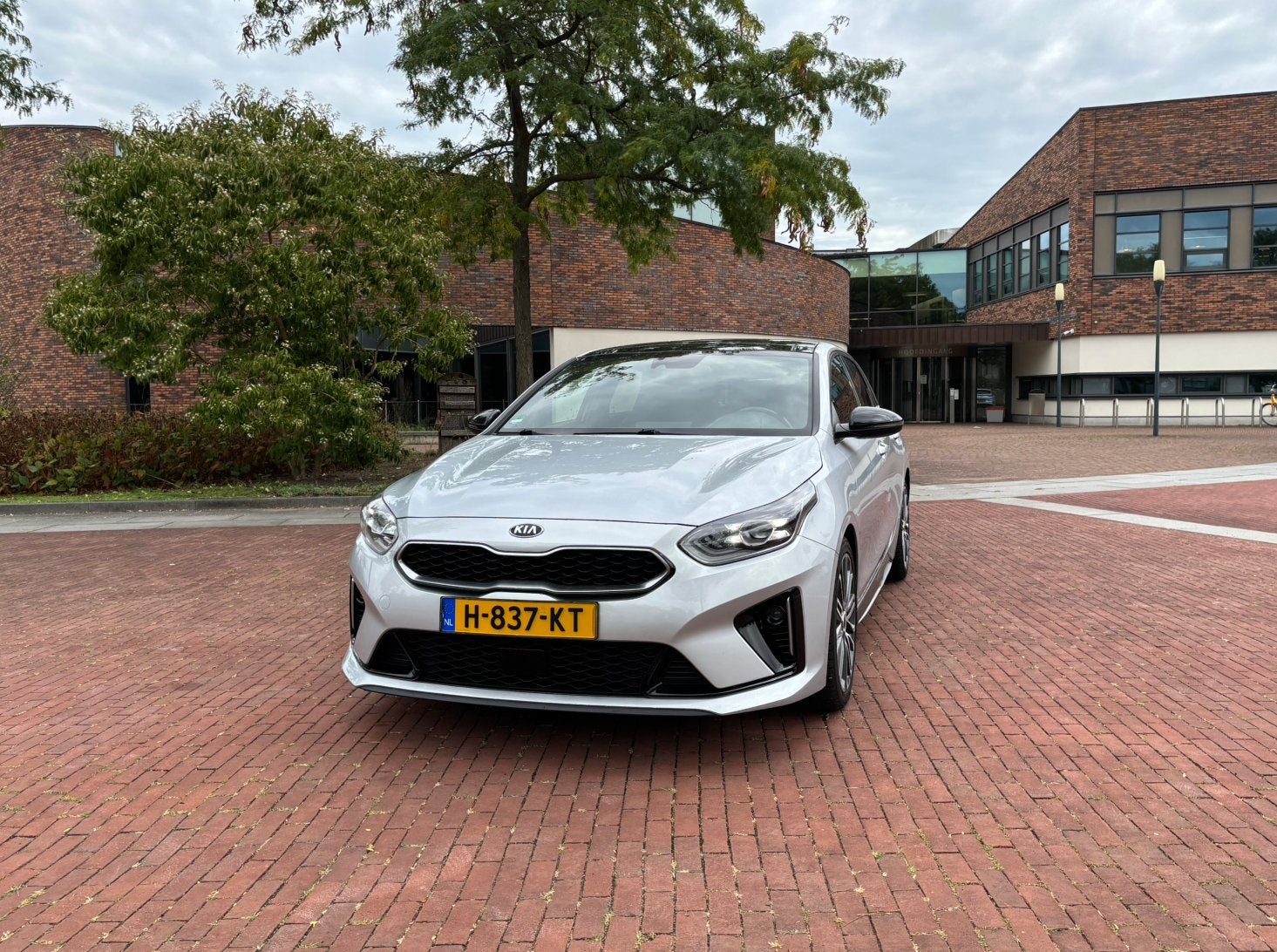 Kia ProCeed 1.4 T-GDI GT-Plus Line 140 PK 2020 Pano | AUT, Auto's, Euro 5, 1353 cc, Zwart, 4 cilinders