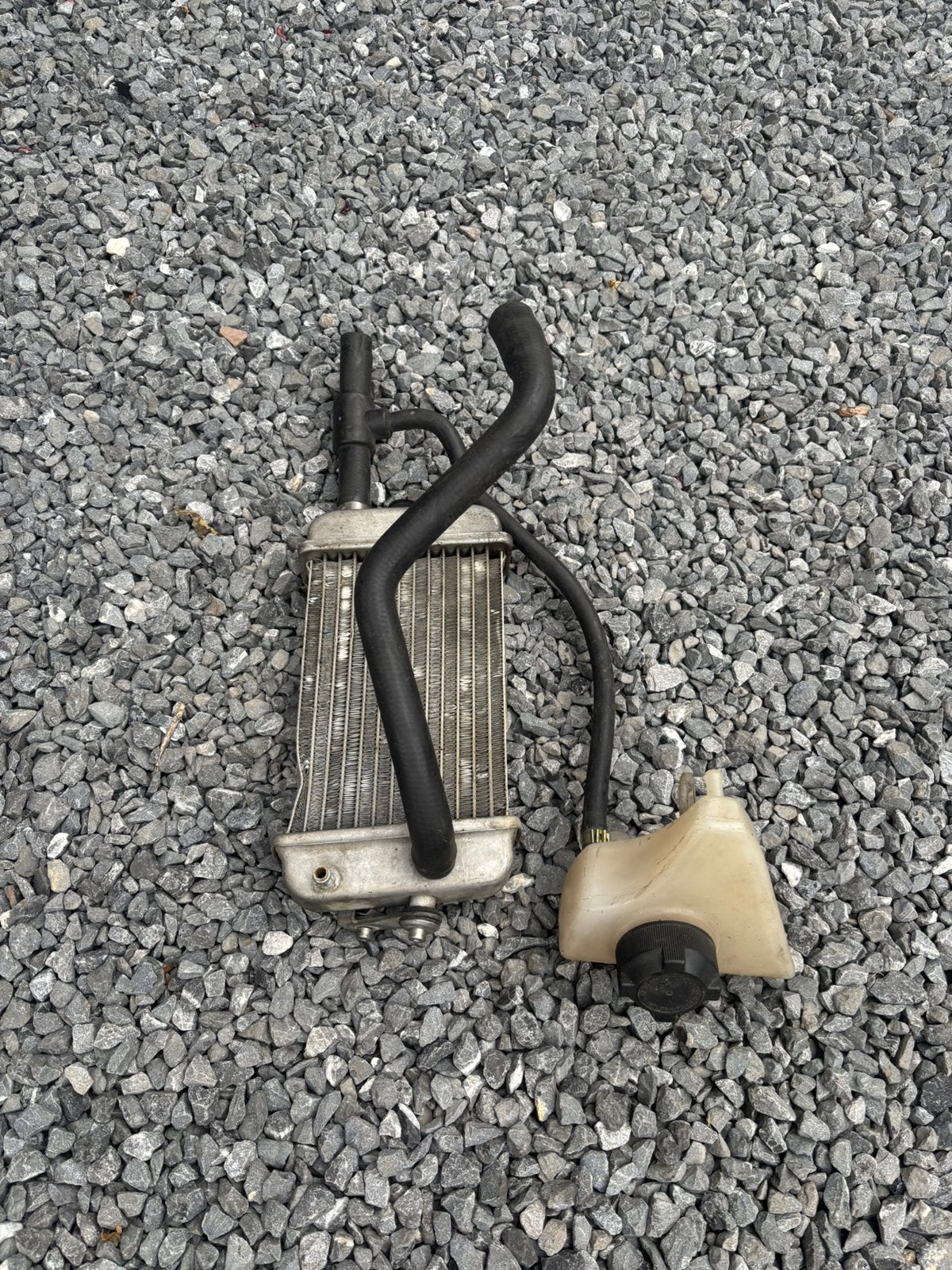 Complete radiator voor motorfiets derbi senda 50, Ophalen of Verzenden, Zo goed als nieuw