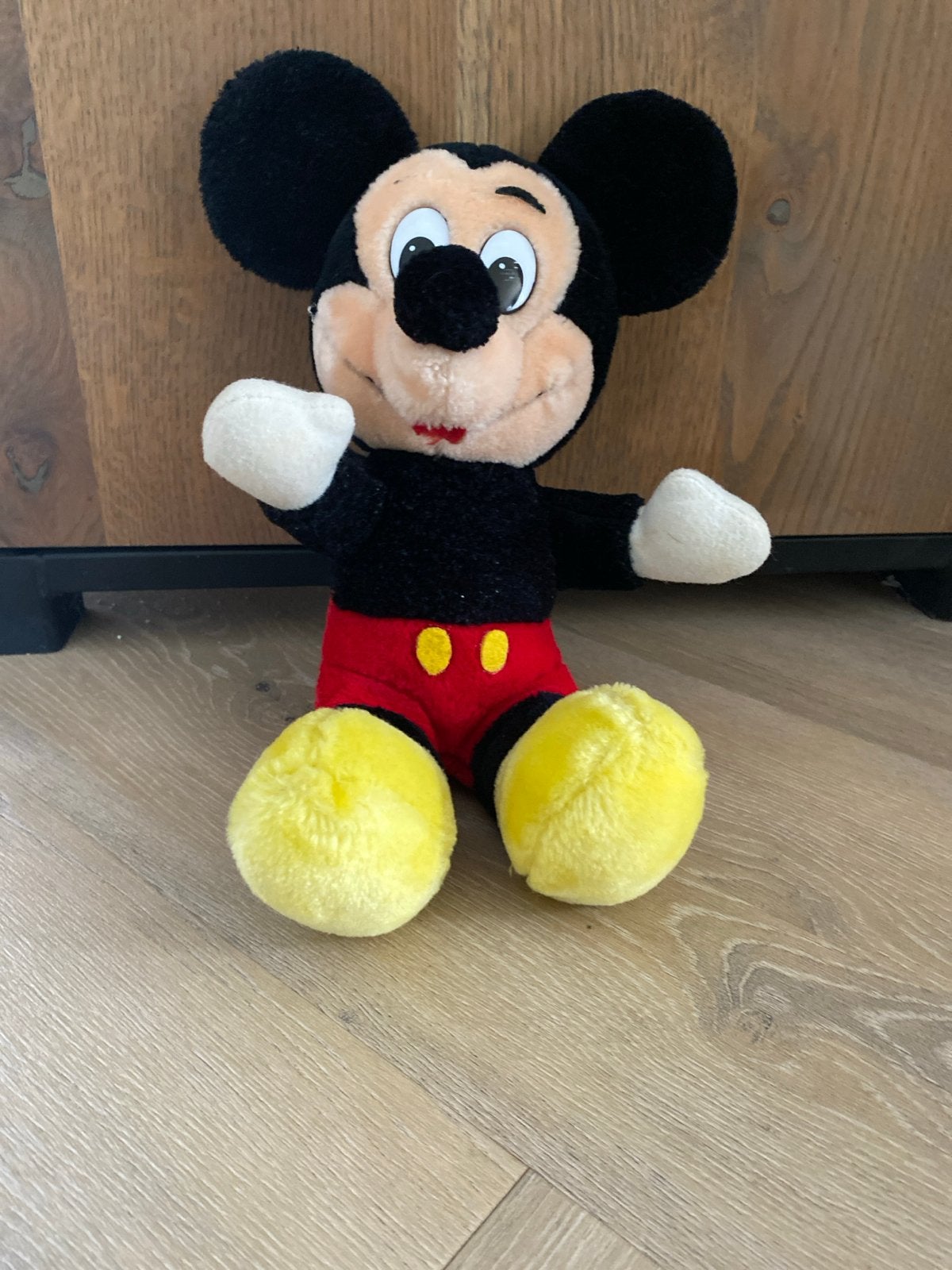 Mickey Mouse knuffel - Zo goed als nieuw, Disney, Overige typen, Ophalen of Verzenden, Zo goed als nieuw
