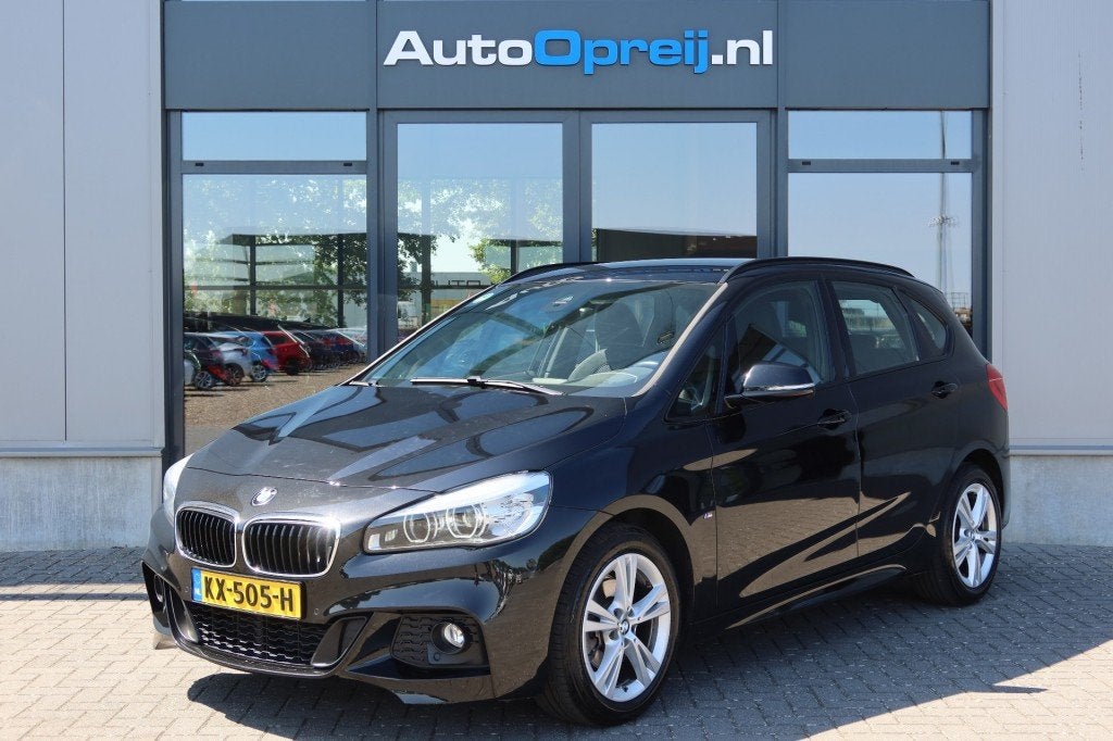 Bmw 2-SERIE 218i Active Tourer AUTOMAAT M-Sport Centennial E, Auto's, 1345 kg, 136 pk, Gebruikt, Euro 6