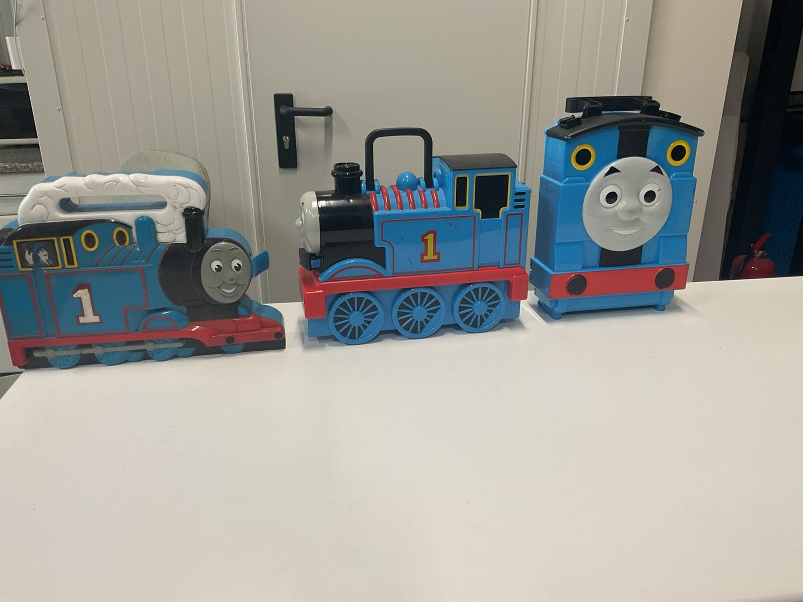 Thomas de Trein 3 verschkoggers voor treinen treintjes, Ophalen, Zo goed als nieuw