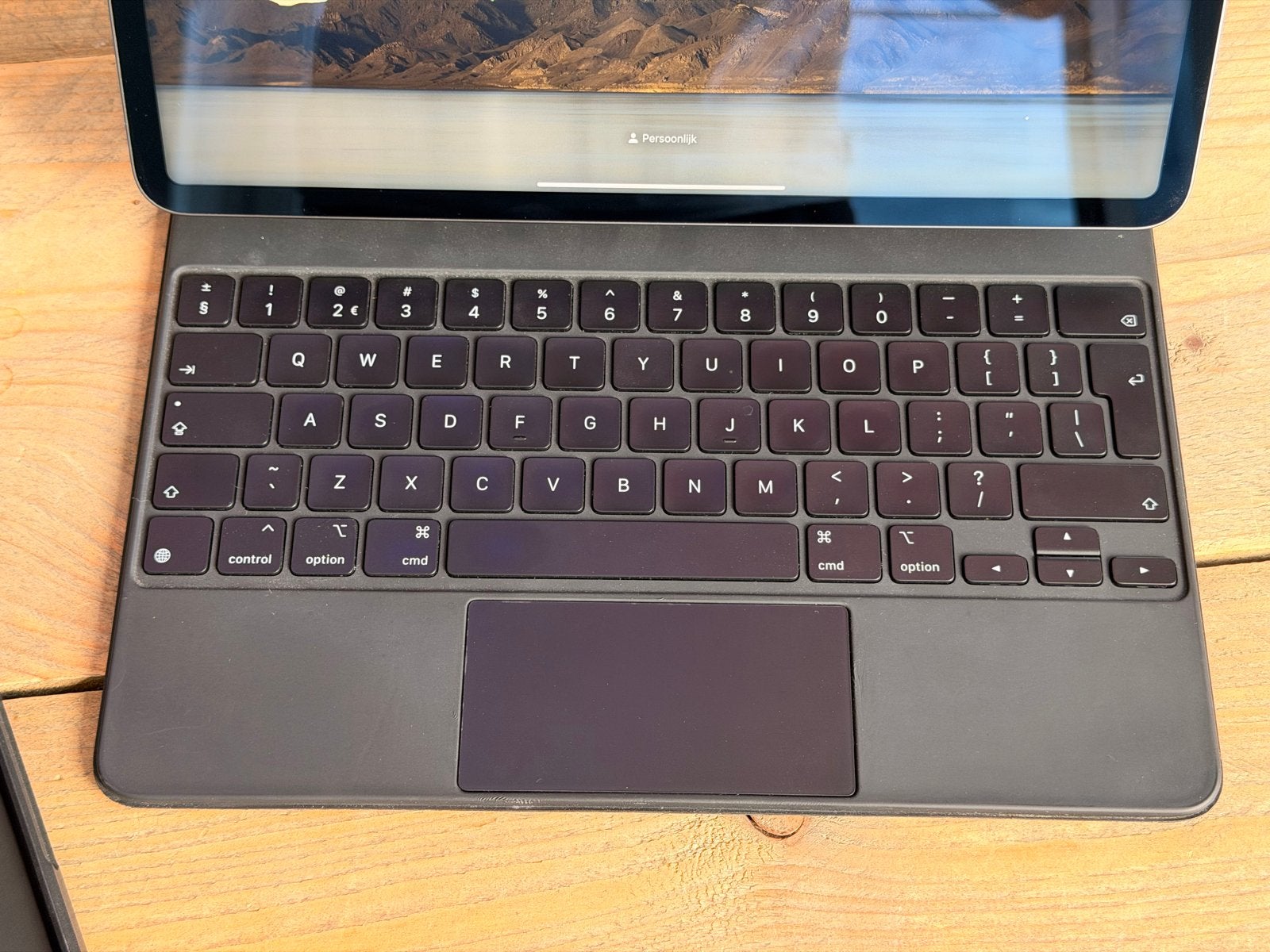 Foto 6 van iPad Pro M1 12,9" 128GB Space Gray + Magic Keyboard + Pencil