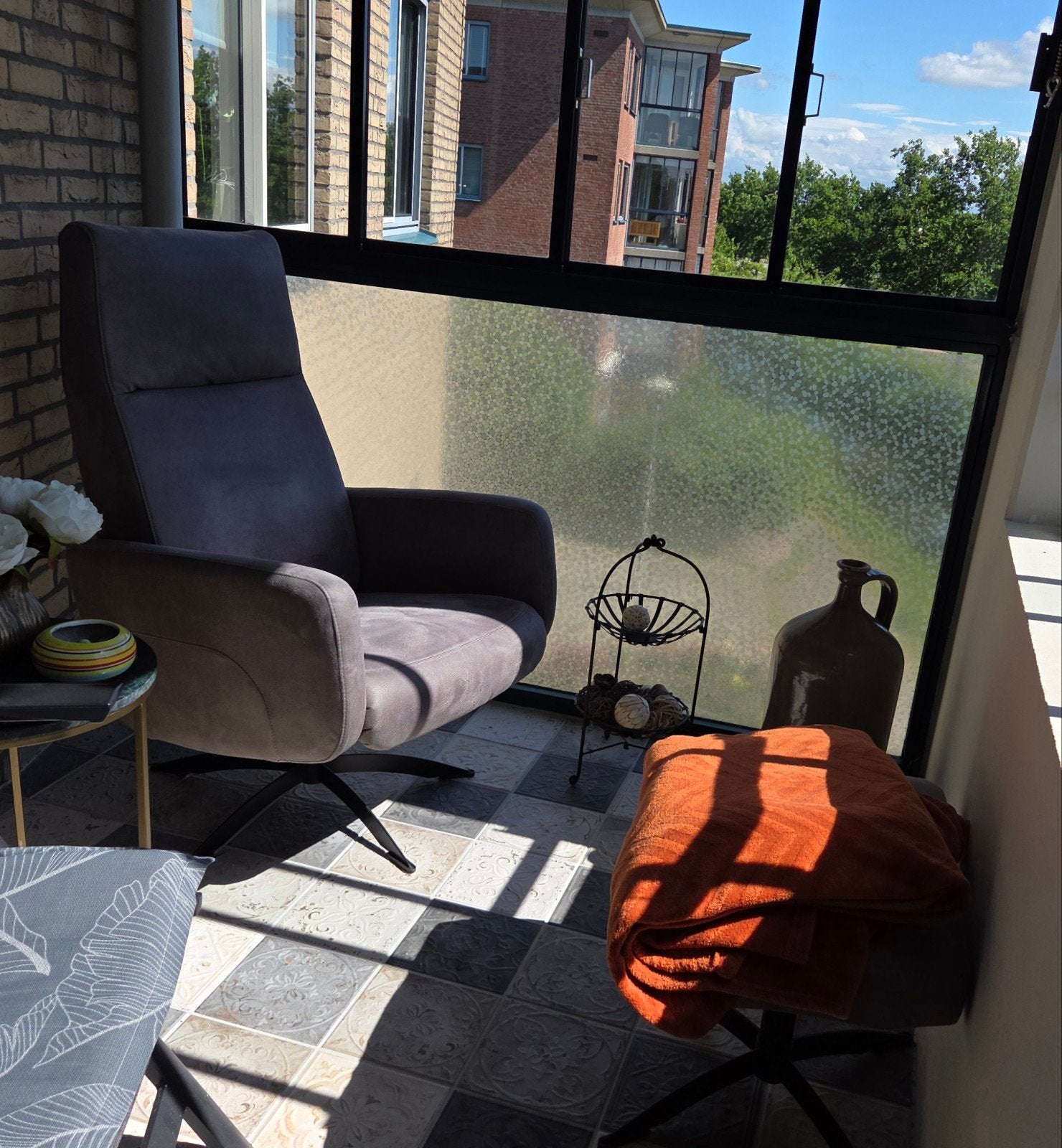 Foto 6 van Comfortabele relaxfauteuil - Grijs