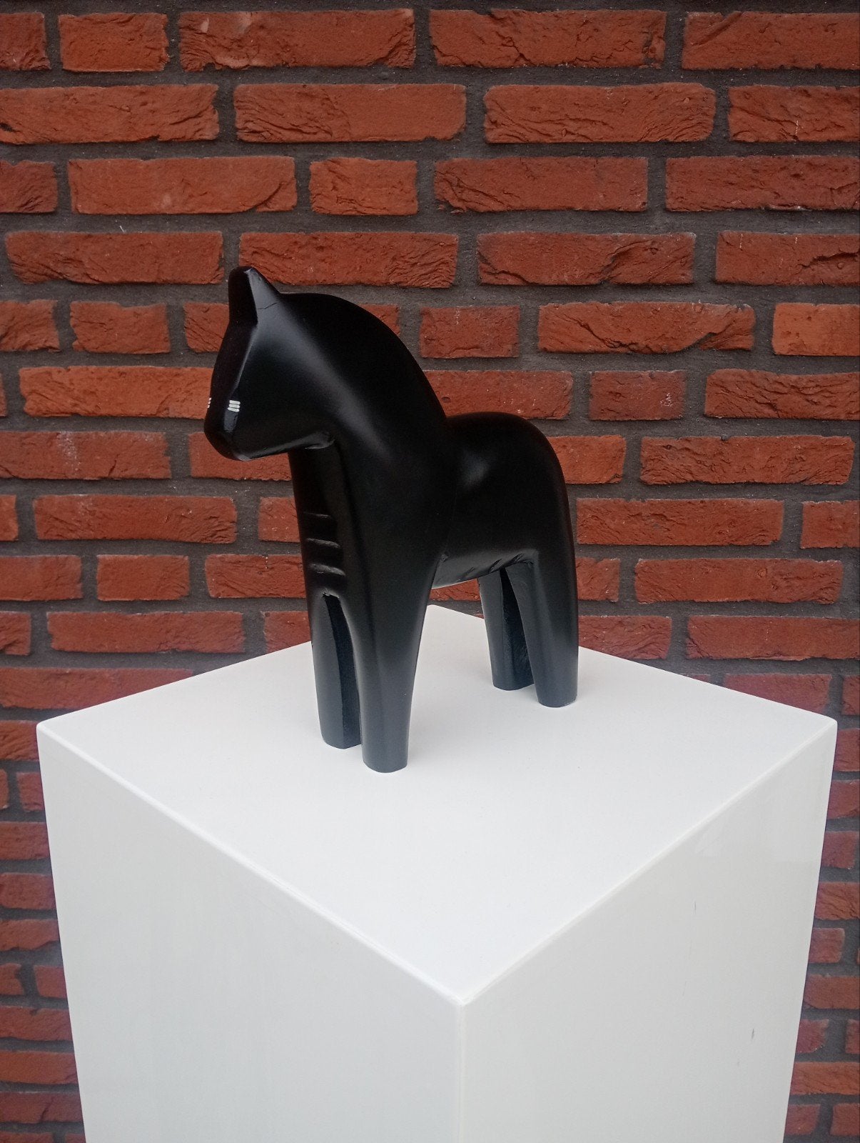 ikea dala paard hout zwart, Kunststof, Ophalen of Verzenden, Zoogdier, Beeld