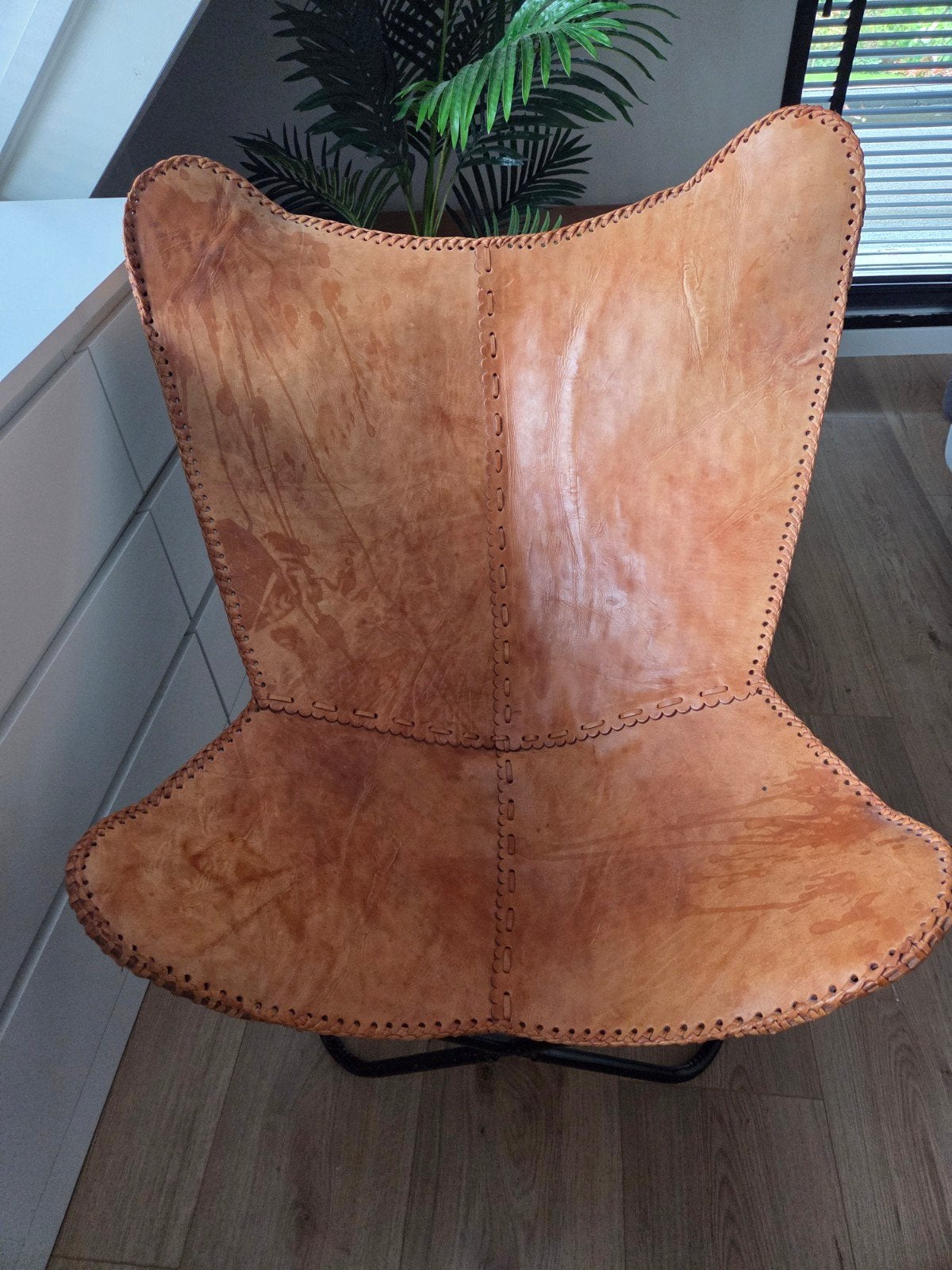 Vlinderstoel., Ophalen, Gebruikt, 75 tot 100 cm, Leer