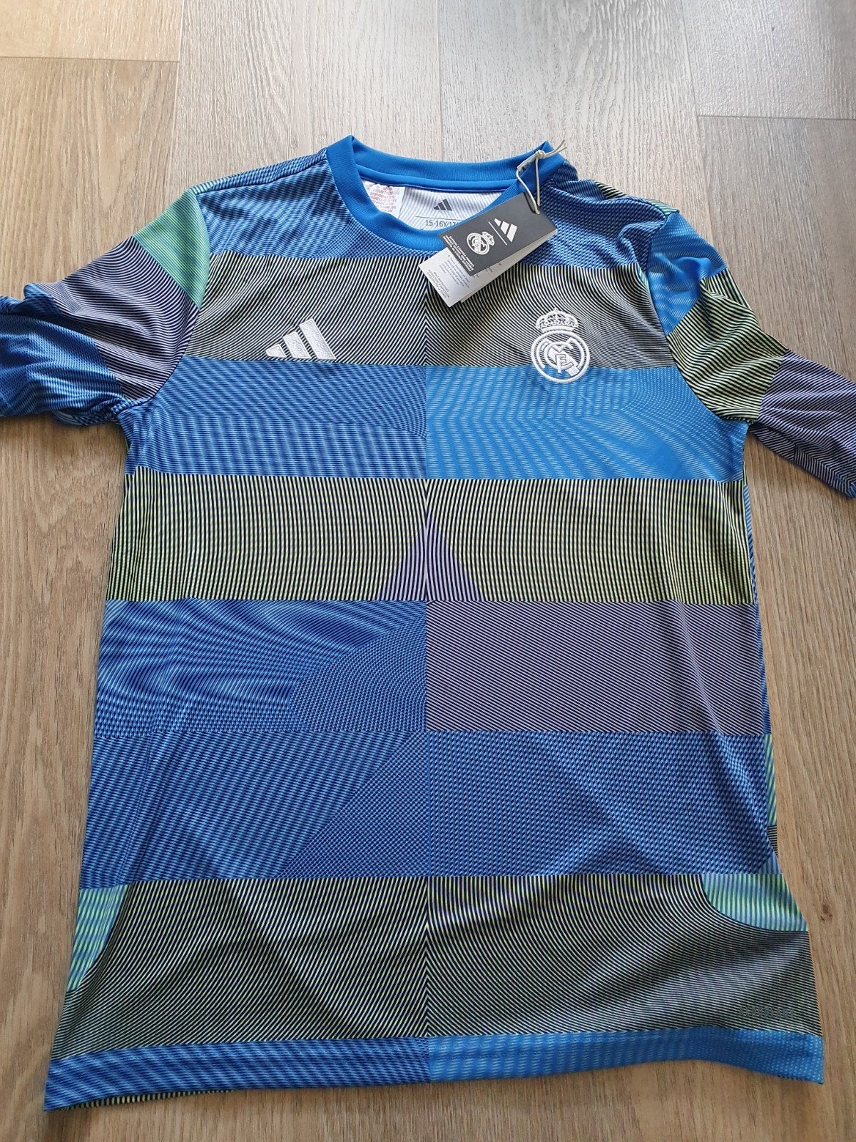 Real Madrid shirt, Kinderen en Baby's, Kinderkleding | Maat 176, Ophalen of Verzenden, Nieuw, Adidas, Jongen of Meisje